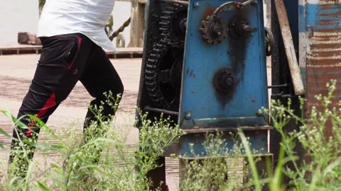 A geared mechanism that a winch or a component of a chain or cable ferry system Stock Footage 314511333