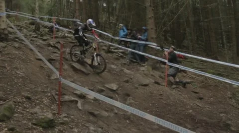 Gee atherton hafjell 2012 Vídeo Stock 12090321