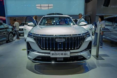 Geely Auto Makes its Debut at the 23rd Changchun Auto Expo Stockfoto's
