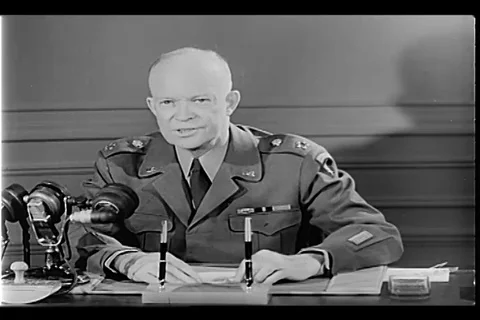 Gen. Eisenhower speaks at SHAPE headquarter and signs his first order - 1951 스톡 동영상 99782580