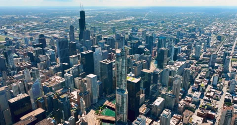 General panoramic view of downtown Chicago with tall skyscrapers. 스톡 동영상 276900576