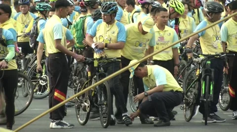 General Prayut Chan-o-cha at Bike for Dad Event Видео 59613612