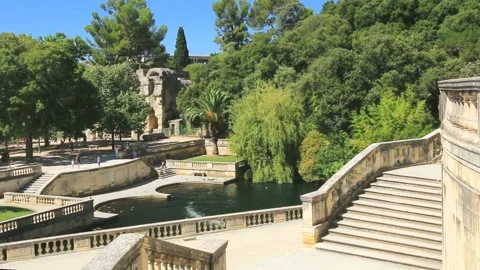 General view of the Jardins de la Fontaine, former Roman baths, Nîmes Stock Footage 202274800