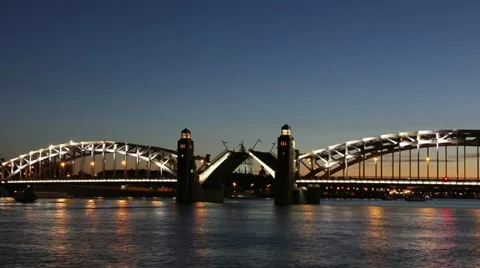General view, Peter the Great Bridge drawning, St.Petersburg, Russia (timelapse) Видео 11237682