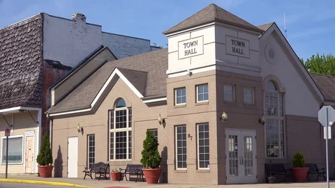 Generic establishing shot of a town hall or city hall building in a small town. Stock-Footage 79505287