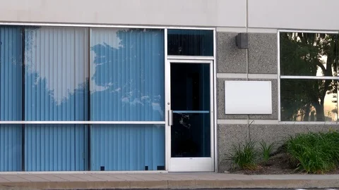 Generic Office Building Front Door and Windows Exterior During the Day Vídeos de archivo 121981658