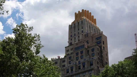 Generic Old Skyscraper In NYC Stock-Footage 77110909