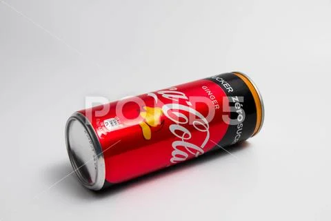 Geneva/Switzerland - 16.07.18 : Can of coca cola zero ginger edition sugar free Stock Photos