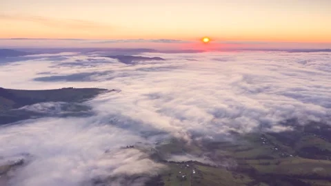 Gentle misty mountains  timelapse. Stock Footage 171477257