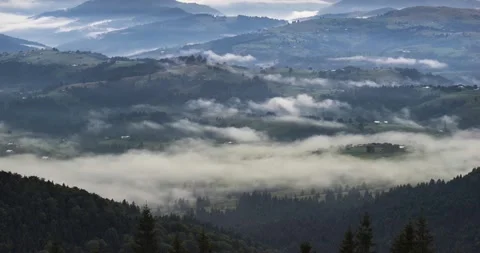 Gentle misty mountains  timelapse. Stock Footage 171477342