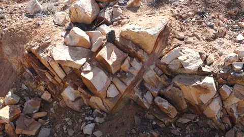 Geologically formed stone layer, flat and symmetrical rocks, Stock Footage 187101568
