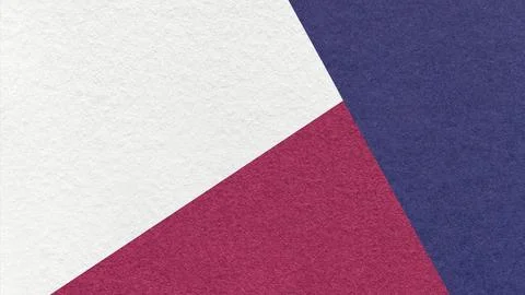 Geometric triangular white, dark blue, purple textured paper background wit.. Foto stock