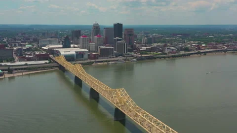 George Rogers Clark Bridge 動画素材 144998427