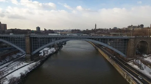 George Washington Bridge over East river, Manhattan New York Stock-Footage 98112341