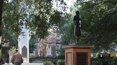 George Washington statue in park Stock Footage 45632615