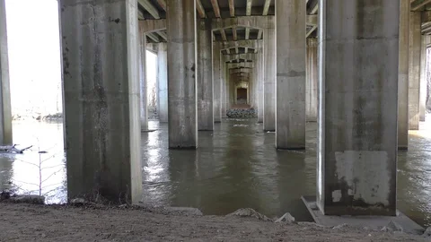Georgia, Chattahoochee River, Looking down at freeway pillars over the River Stock Footage 87167047