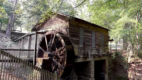 Georgia Hurricane Shoals Park  A sid and back view of the mill with water po Stock Footage 161982786