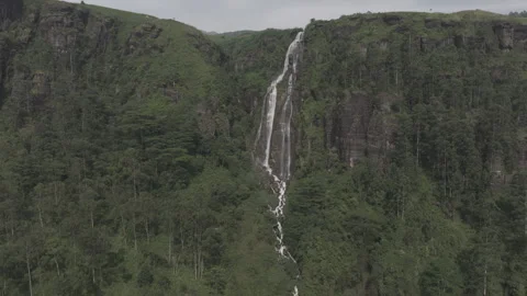 Gerandi Ella Falls, Hidden Gem in Sri Lankas Highlands, D-Log M Flat Color Stock Footage 319537121