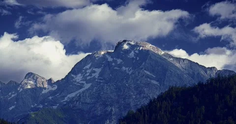 German Alps. Clouds over the peaks. Fast timelapse. Video stock 283638277