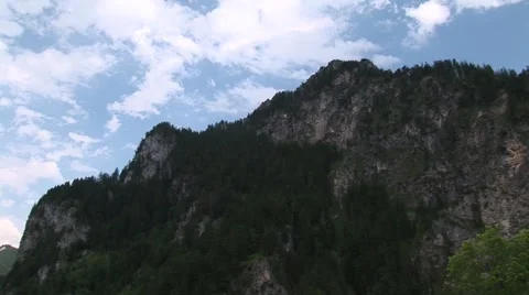 German Mountains with Countryside Stockbeeldmateriaal 1015772