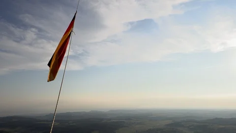German nacionalfragge while ballooning Видео 93594334