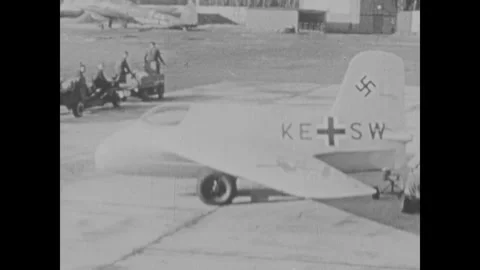 German plane technology World War Two Stockbeeldmateriaal 253647714