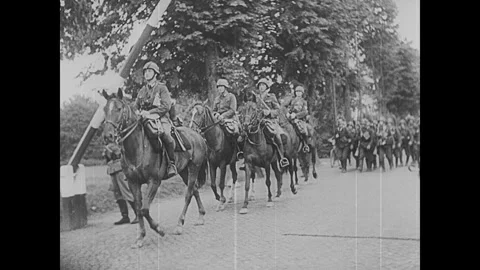 German planes wait to take off and bomb Polish targets 動画素材 252523370