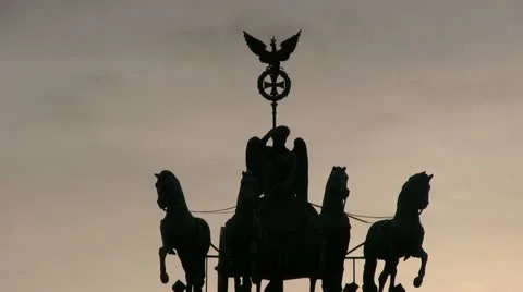 Germany - Berlin - Brandenburg Gate Видео 12307668