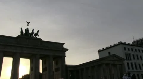 Germany - Berlin - Brandenburg Gate Видео 12307897