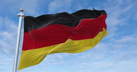 Germany flag with flagpole waving in rolling clouds looping, 4K (Perfect Loop) 库存影片 277340341