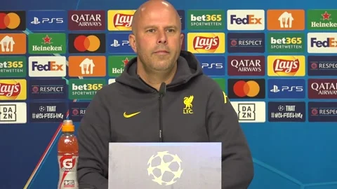 Germany: RB Leipzig v Liverpool, Arne Slot press conference Video stock 289021773