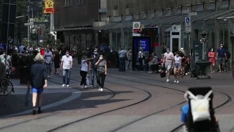 Germany relaxes restrictions due to decrease in infections, BREMEN, DE - 11 Jun  Stockbeeldmateriaal 204041177