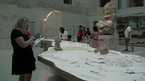 Germany: Thousands Flock to Long Night of Museums in Berlin Stock Footage 282658207