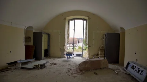 Germersheim / building under reconstruction Vídeo Stock 124964571