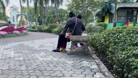 Get together with family in the park Stock Footage 213950634