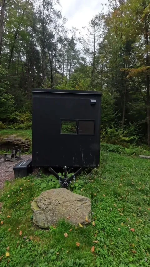 Getaway Cabin 動画素材 294270095