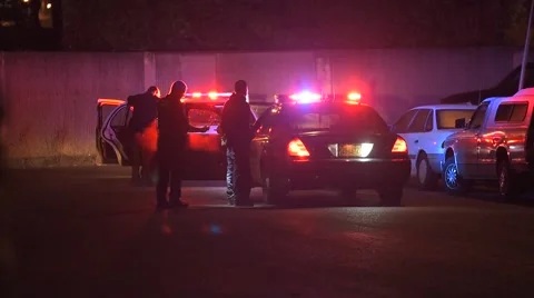 Getting arrested 動画素材 46509551