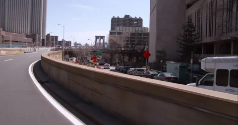 Getting onto the Brooklyn Bridge in downtown Manhattan Video stock 51265211