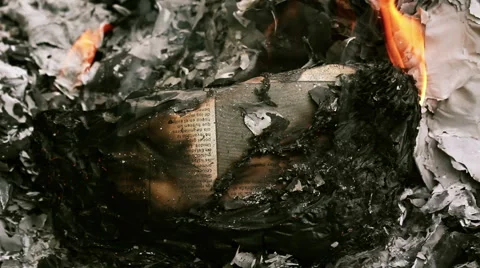 Getting rid of evidence. Burnt paper documents 스톡 동영상 64289650