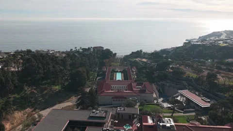 Getty-Villa Classical Art Museum in Pacific Palisades Stock-Footage 331700972