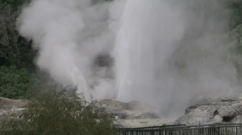 Geyser Stock-Footage 11134299