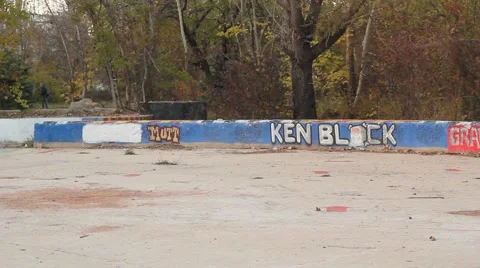 Ghetto bmx tricks Stock Footage 55780460