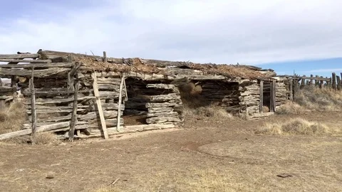Ghost town, rustic barn structure HD Stock-Footage 69759226