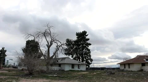 Ghost Town (time lapse over abandoned building) 動画素材 47492757