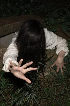 Ghost in well Stockfoto's