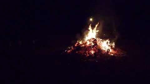Giant bonfire burning in slow motion Stock Footage 135021608