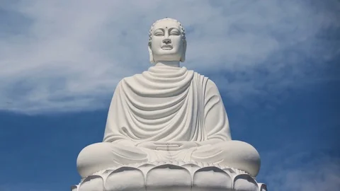 Giant Buddha statue time lapse Video stock 74894737