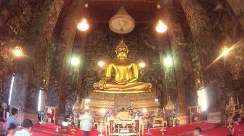 The Giant Buddha statue at Wat Suthat in Bangkok Stock Footage 62712522