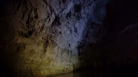Giant limestone underground cave Stock-Footage 153999459