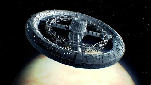 Giant sci-fi torus on Venus background Stockbeeldmateriaal 90530568